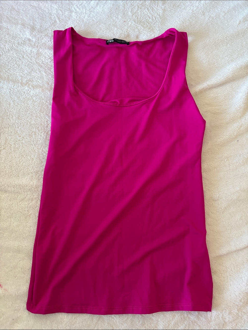 Zara Fuchsia Scoop Neck Tank